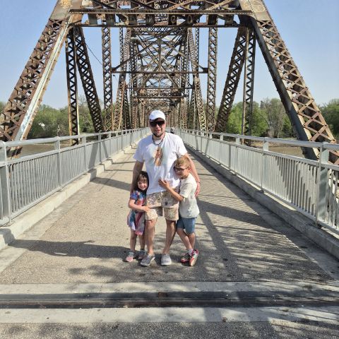 BrettBoschman is Single in Winnipeg, Manitoba, 2