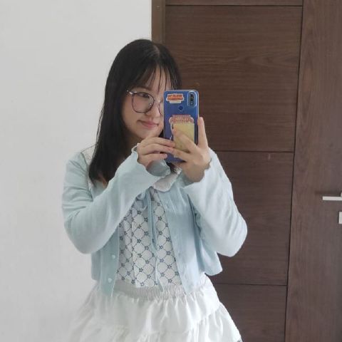 bellagilda05