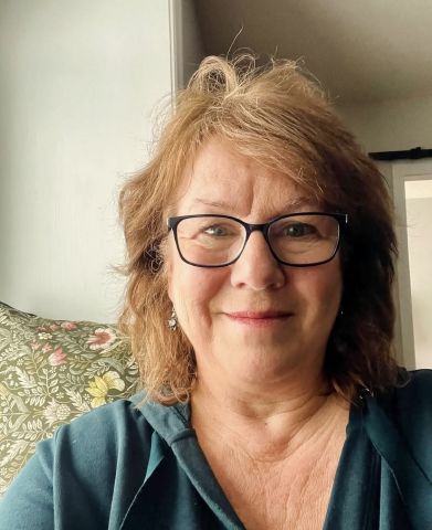 Angela752