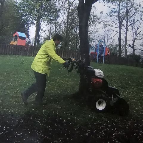 IanEllo is Single in Rochdale, England, 12