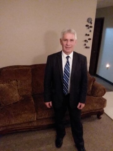 Dennis2905 is Single in Waterloo, Iowa, 3