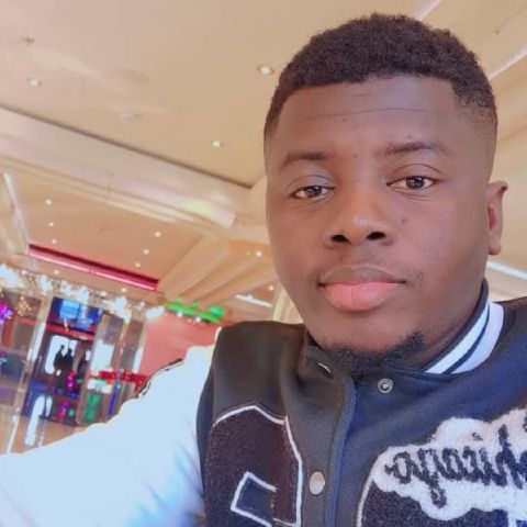 Emmanuel0758