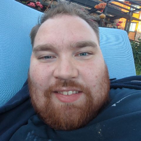 Christiannavin98
