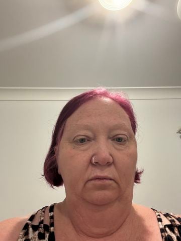 joan1952 is Single in waterford west, Queensland, 3