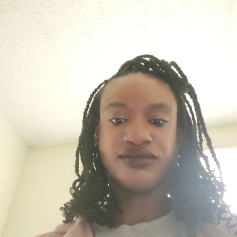 DezneF