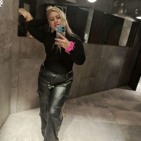 ClaudiaLily is Single in Comodoro Rivadavia, Chubut, 4