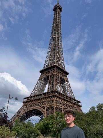 Julian33609