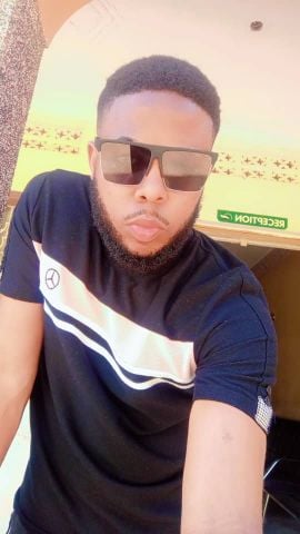 Aine25656