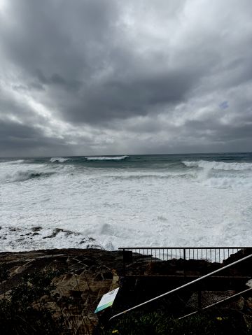 wonder444 is Single in Barangaroo, New South Wales, 3