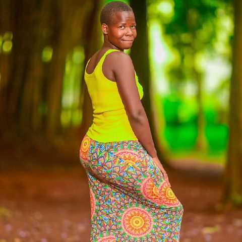 Annah28
