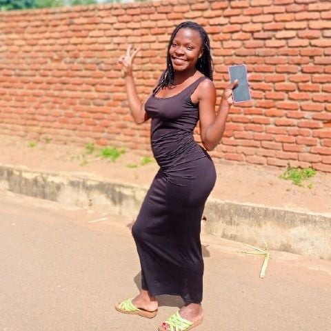 Tiyah2355
