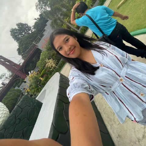 chrislynnn_