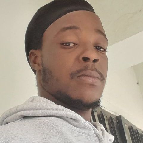 Johnlouk555