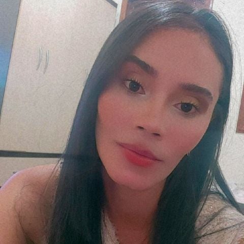 Debora1387