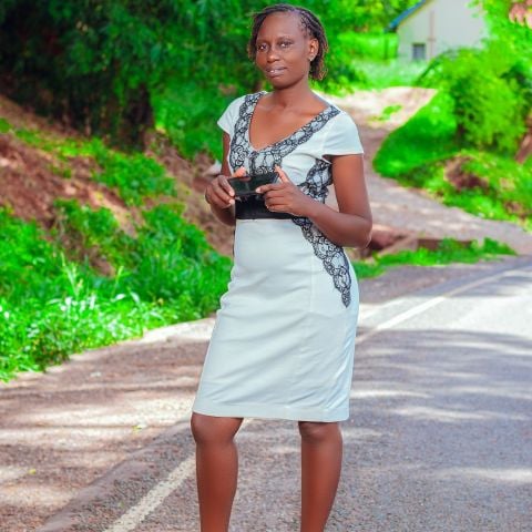 Leeeen254