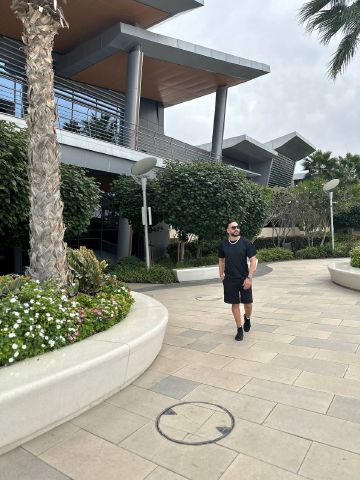 Smith403 is Single in Los Angeles, California, 3