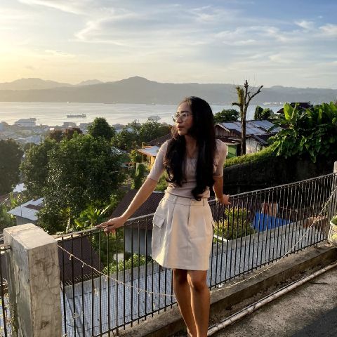GloriadeQ is Single in Ambon, Maluku, 6