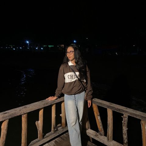 GloriadeQ is Single in Ambon, Maluku, 4