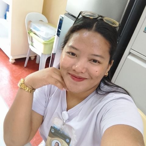 Nadine37