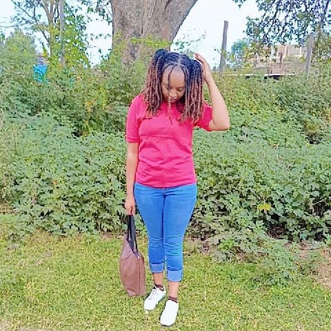 Esther25489