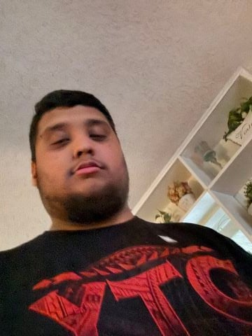 moseshernandez2002