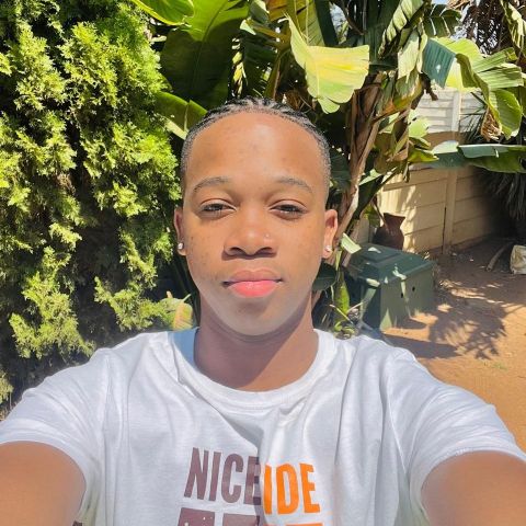 Lesedi011