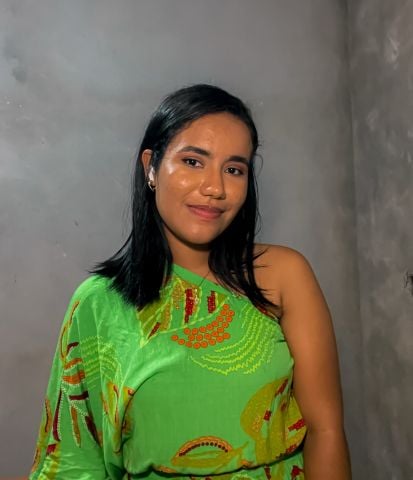 Debora001
