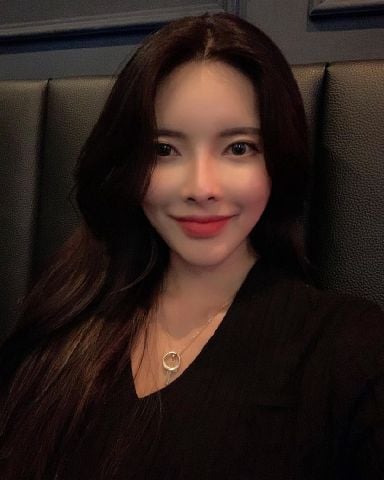 Gina_