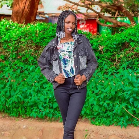 Zakiahkate5