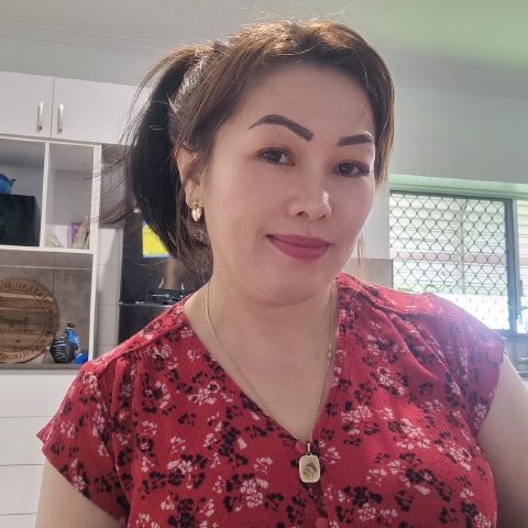 Chanie83 is Single in Bentley Park, Queensland, 3