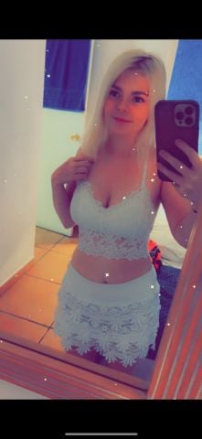 lauren2451