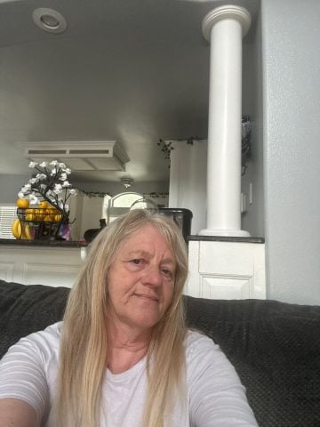 Julie1017