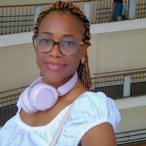Adeymi37