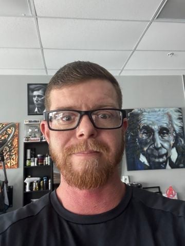 chris867530985