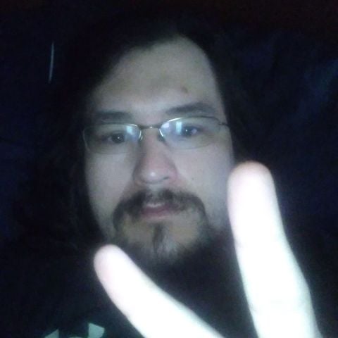907Mr is Single in Eagle River, Alaska, 2