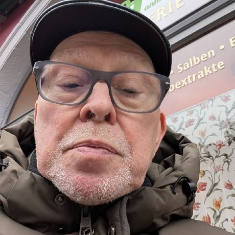 Chrismartins2010 is Single in Alpine, New Jersey, 4