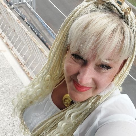 Naomie28