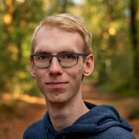 Thomas_2003