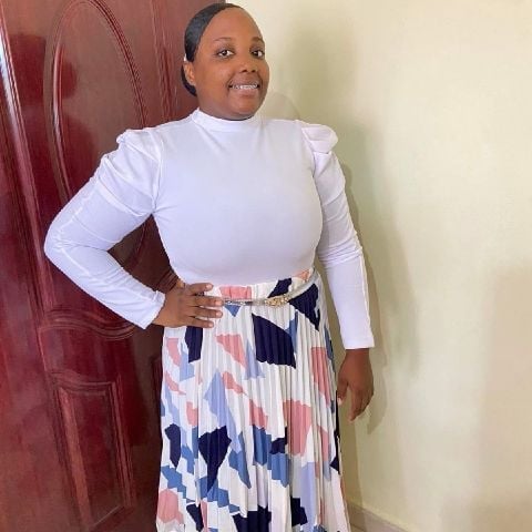 Esther8596