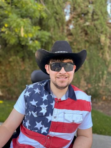 evansgold is Single in HANFORD, California, 4