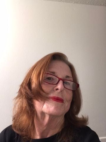 KarenM262 is Single in Chardon, Ohio, 3