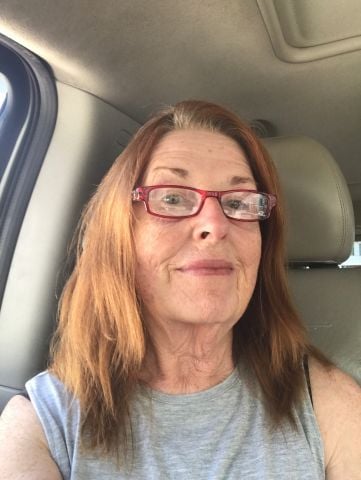 KarenM262 is Single in Chardon, Ohio, 4