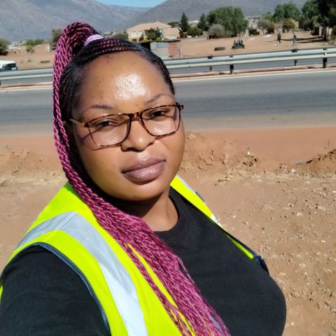 Queenmamo5346