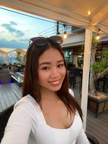 nikki942