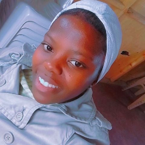 Njambi04