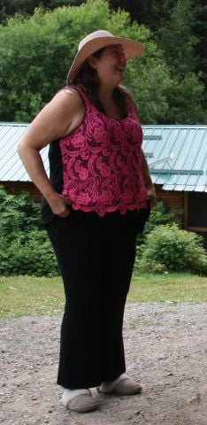 DebbieT73 is Single in Edmonton, Alberta, 3