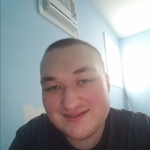 AndrewM4698 is Single in Levittown, New York, 3