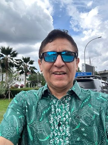 JulioZ1218 is Single in Markham, Ontario, 2