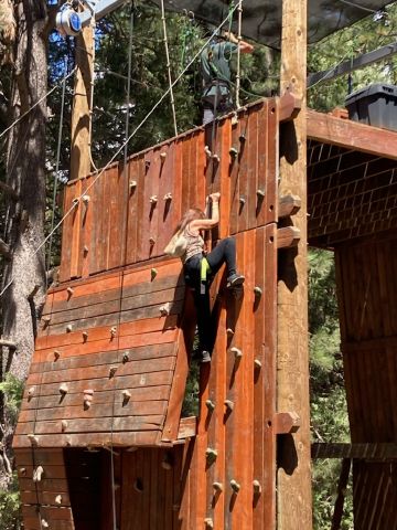 Amazona7 is Single in Orange, California, 4