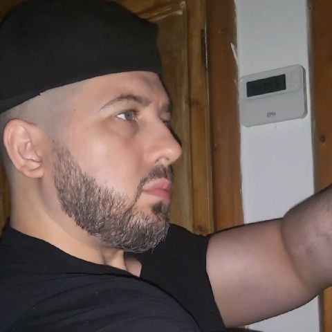 Bibby1989 is Single in London, England, 2